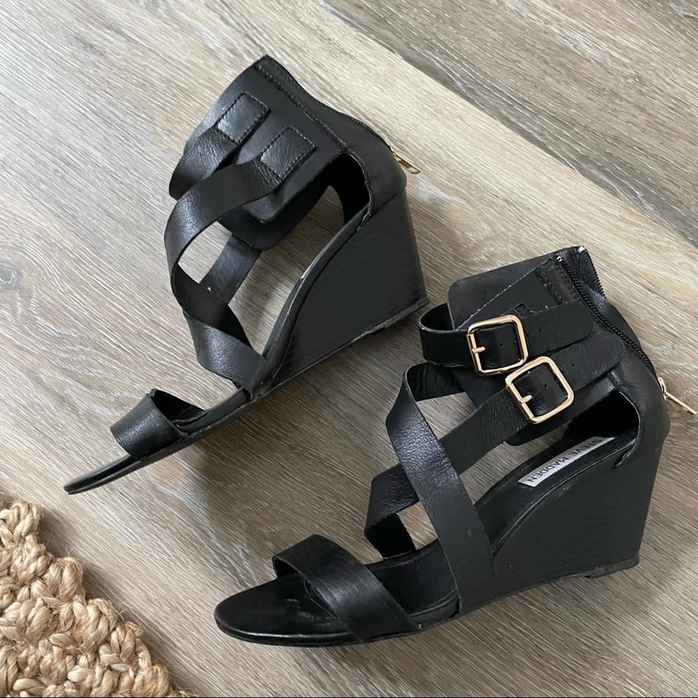Steve Madden Black Gladiator Wedge Sandals 8